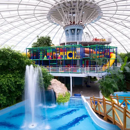 فندق Aquaticum Termal & Wellness ديبريتْسين