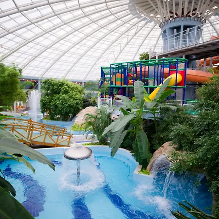 Aquaticum Termal & Wellness فندق ديبريتْسين