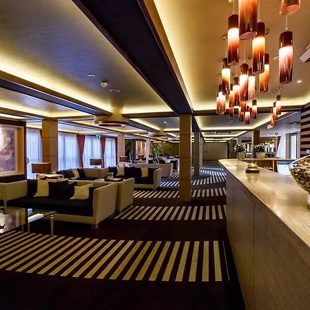 Aquaticum Termal & Wellness 4* 데브레첸