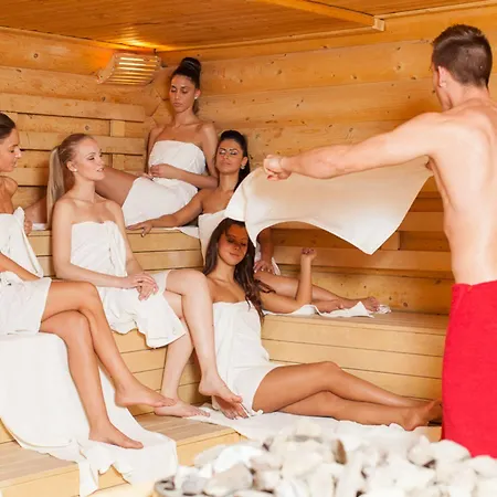 Aquaticum Termal & Wellness Ντέμπρετσεν