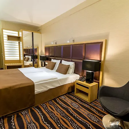 Ξενοδοχείο Aquaticum Termal & Wellness 4*