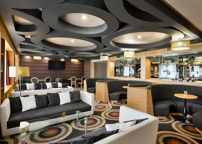 吕德布勒森特玛温泉疗养酒店 4* 德布勒森