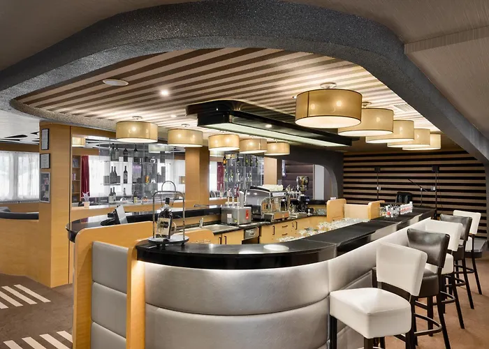 吕德布勒森特玛温泉疗养酒店 4*